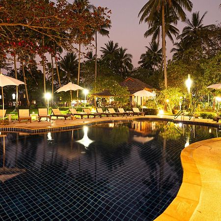 Lipa Lodge Beach Resort Lipa Noi Esterno foto